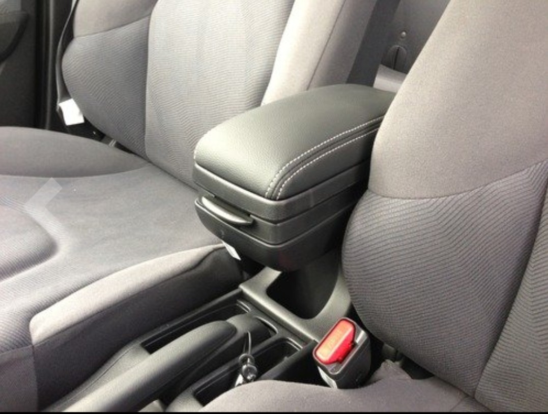 Original honda Armrest for Honda GE Fit Jazz, Car Accessories on Carousell
