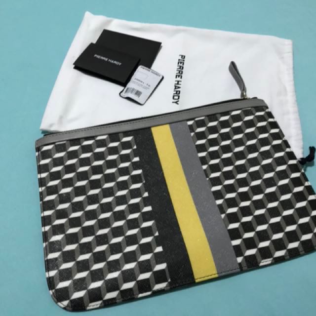 pierre hardy clutch