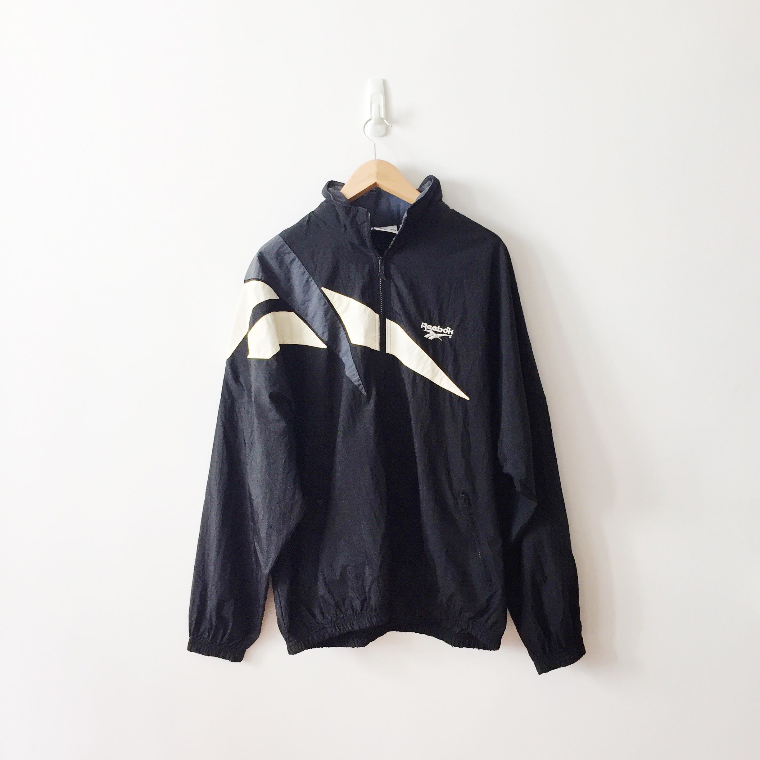 Reebok Vintage Front Pocket Hidden Hood 