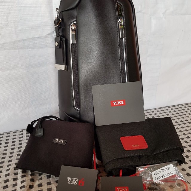 sling bag tumi original