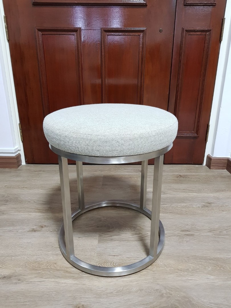 Steel stool sales with cushion