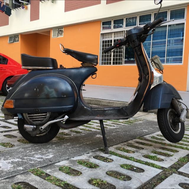 vespa p150s