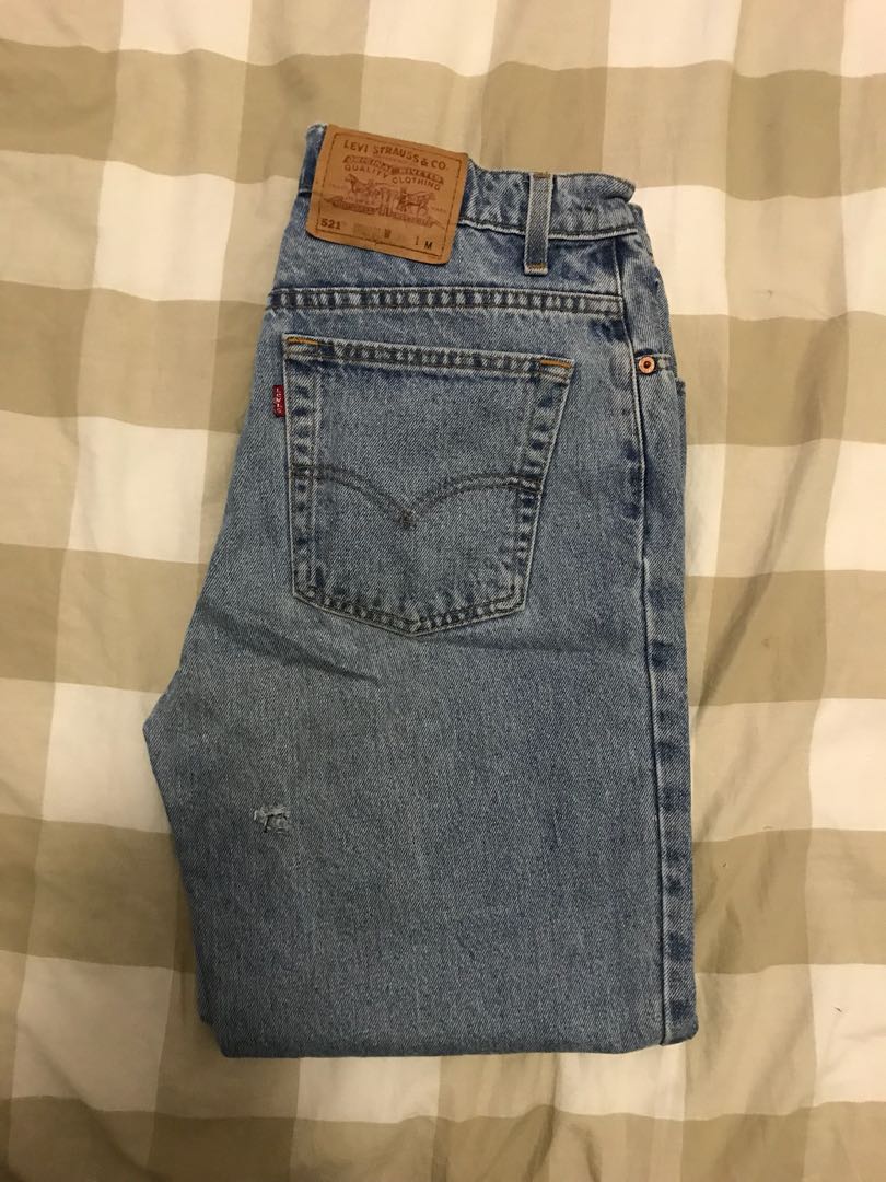 vintage levis high waisted mom jeans