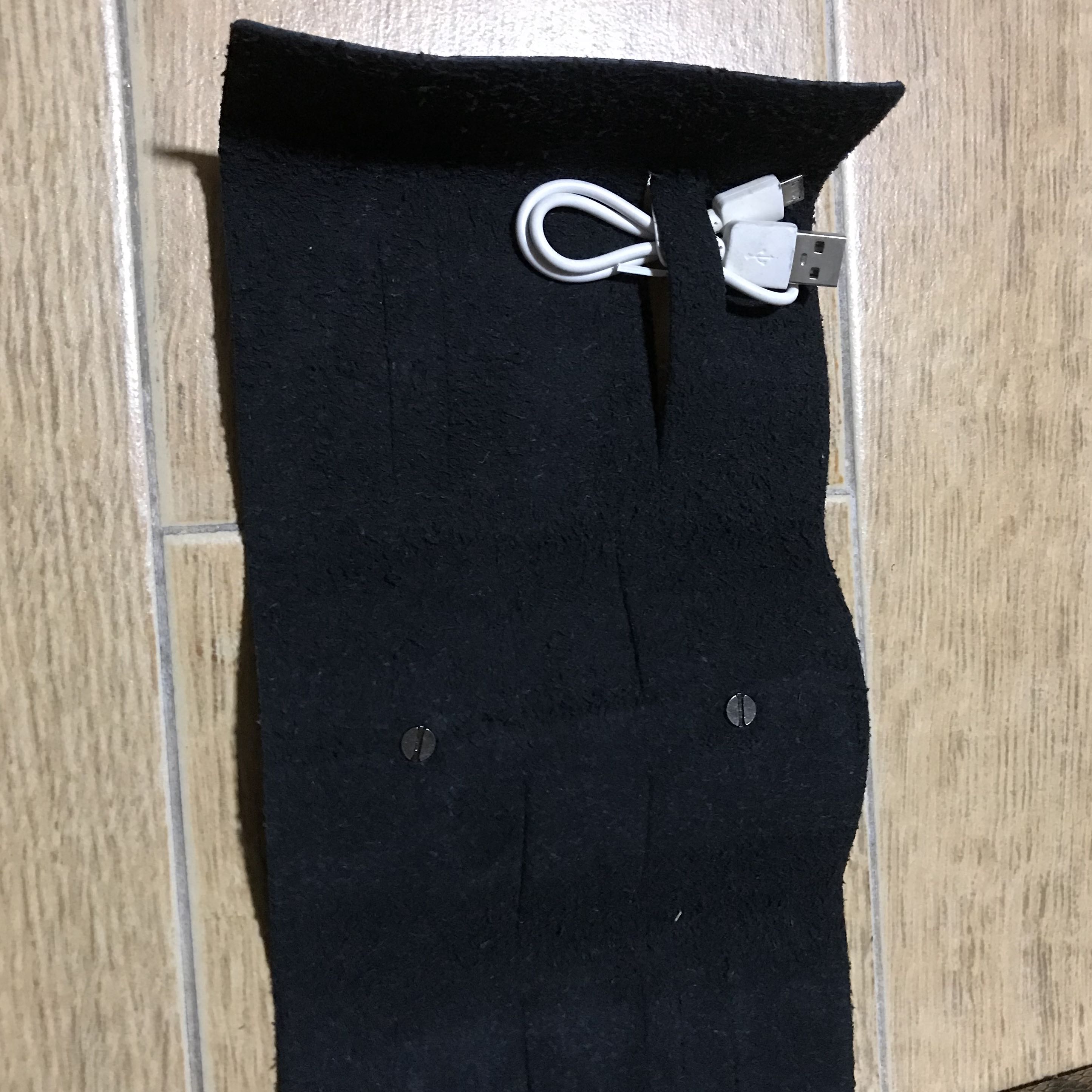 Wire organizer (Category: Accessory Holder, Box & Organizers) located in Pasig City. Submitted by simplyvers (Listing ID 157694243, Image 2). Description: .