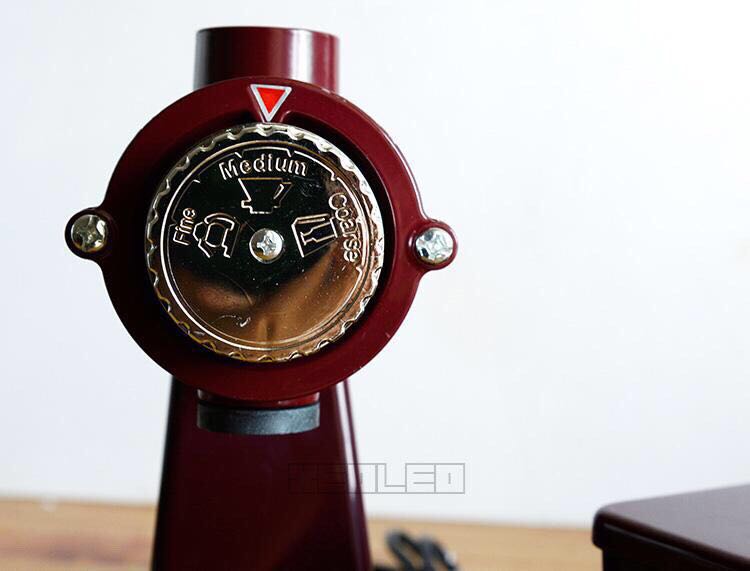 ✅⭐️ Electric Coffee Grinder (Category: Coffee Machines & Makers) located in Manila. Submitted by chabachaba (Listing ID 157834293, Image 3). Description: Good quality.
