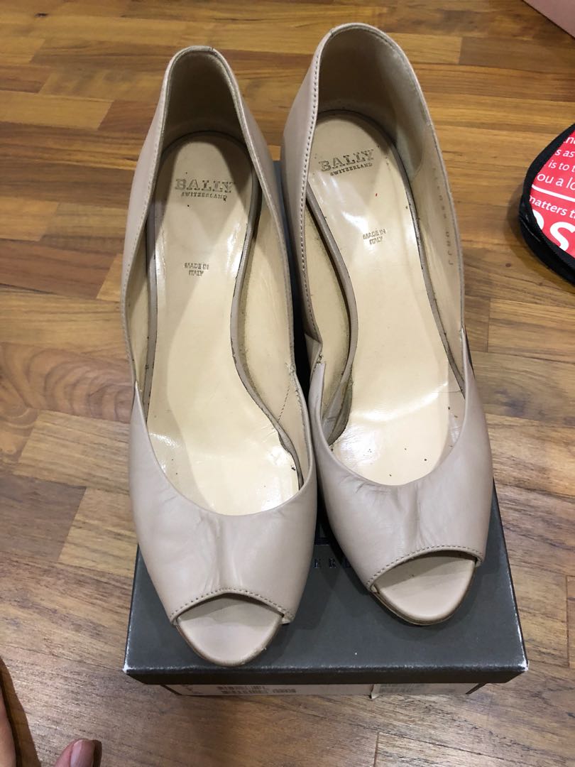 bally pumps