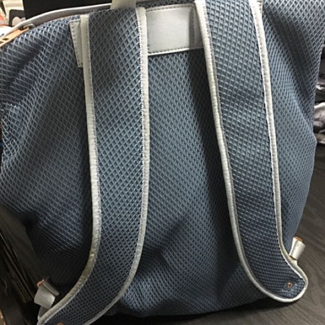lululemon Kickin It Backpack Men s Fashion Activewear on Carousell