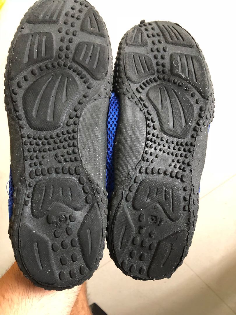 Size 11 men's water shoes clearance