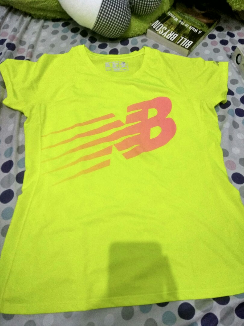 New balance running shirts, Fesyen 
