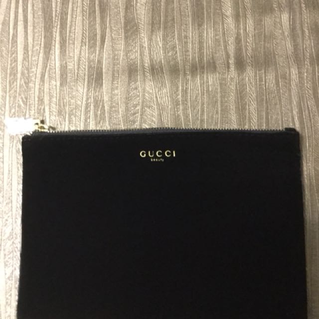 gucci beauty bag black