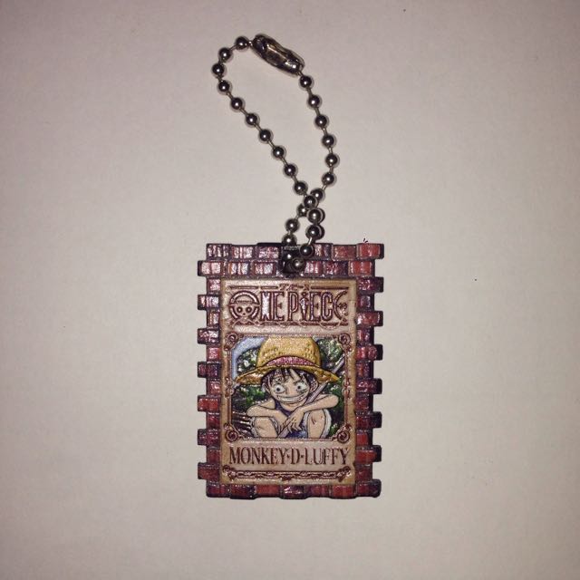 One Piece Monkey D Luffy Wanted Poster Keychain (Category: Vintage Collectibles) located in Pasig City. Submitted by maruko__ (Listing ID 157760081, Image 2). Description: .