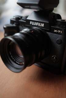 Fujifilm X-T1 + Fujinon 35mm F2 WR Lens