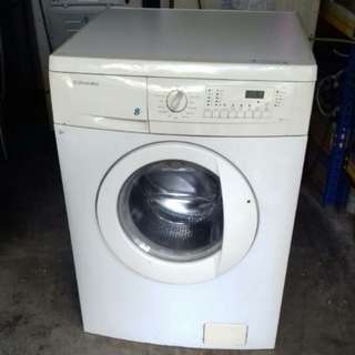 Electrolux mesin basuh auto 8kg