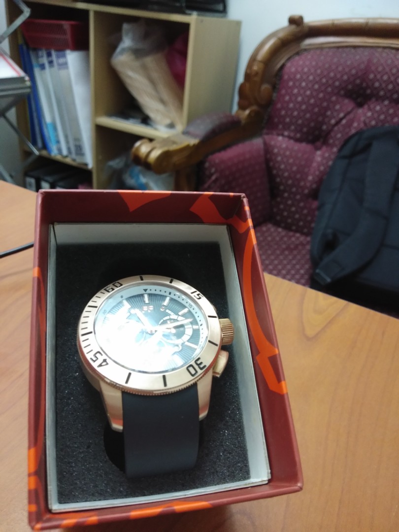 Folli follie hotsell mens watches