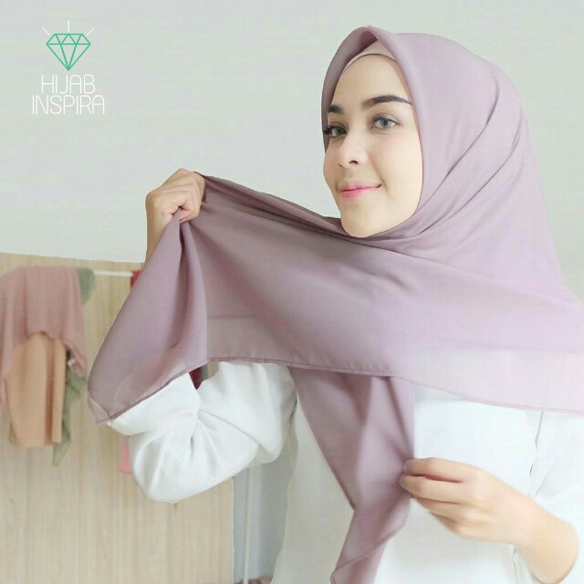 Hijab Bella  Square  Warna  Milo 