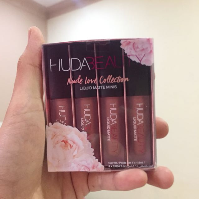 Pink love collection huda beauty outlet