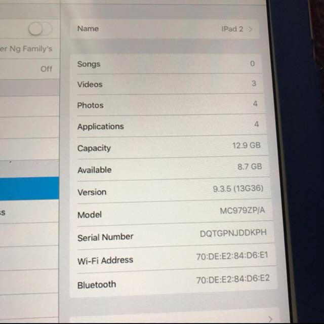 Ipad 2 (Category: iPad) located in Singapore. Submitted by orangedunks (Listing ID 158105045, Image 2). Description: iPad 2 at good condition of 9/10. Only a slight dent at the side. Screen protector and casing is on since the day it was bought. .