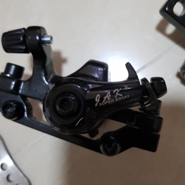 Jak super brake clearance disc brake pads