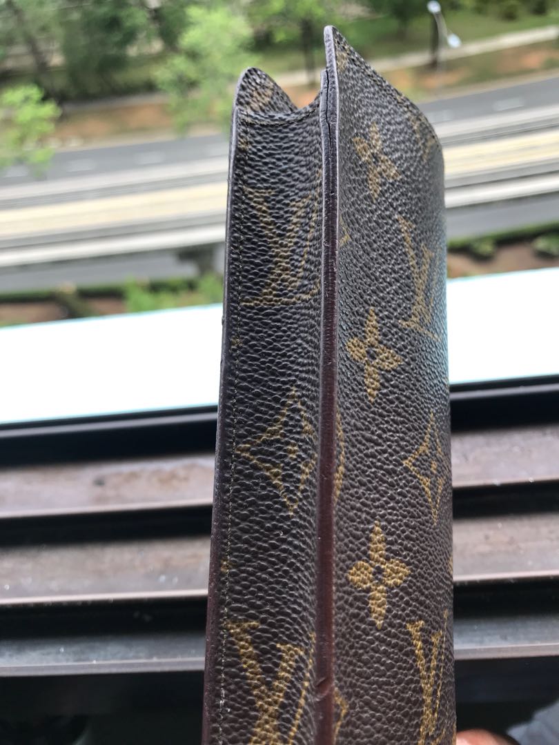 LV Glass case, Women's Fashion, Bags & Wallets, Wallets & Card Holders