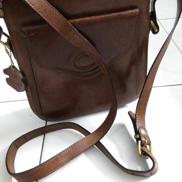 Pelco leather handbag outlet