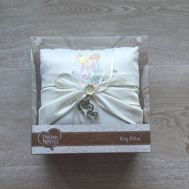 Precious Moments Ring Pillow Wedding Suitable Everything Else