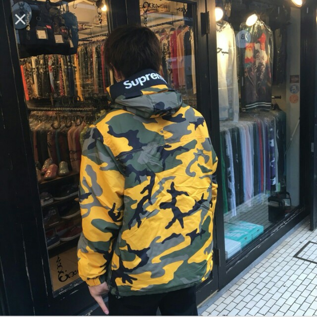 サイズ Supreme 17 Supreme Hooded Logo Half Zip Pulloverの通販 by