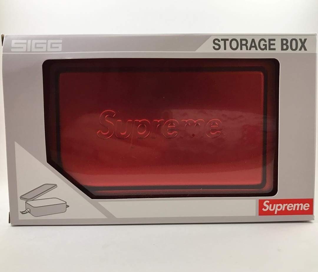 Supreme storage box (small), 名牌, 服裝 Carousell
