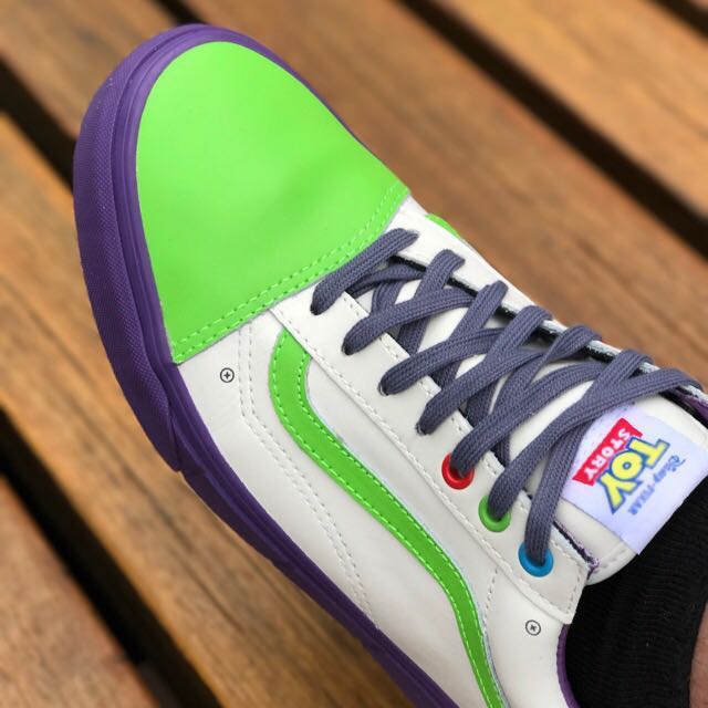 Buzz lightyear vans outlet size 12