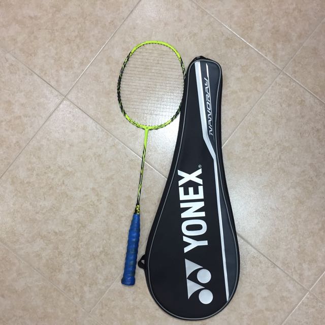 Yonex 4 Racket Yonex Badminton Racket, Sports Equipment, Sports & Games, Racket & Ball ...