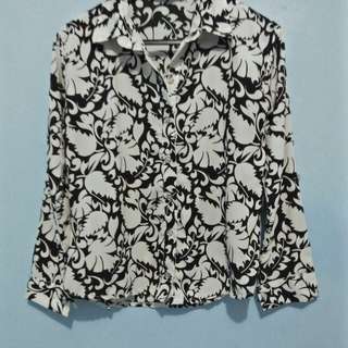 Blouse kancing hidup