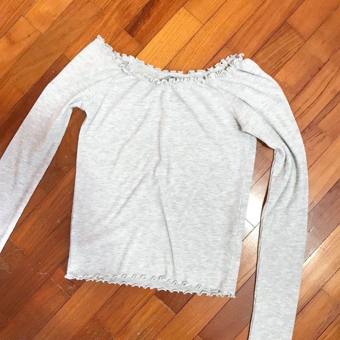ruffle long sleeve top