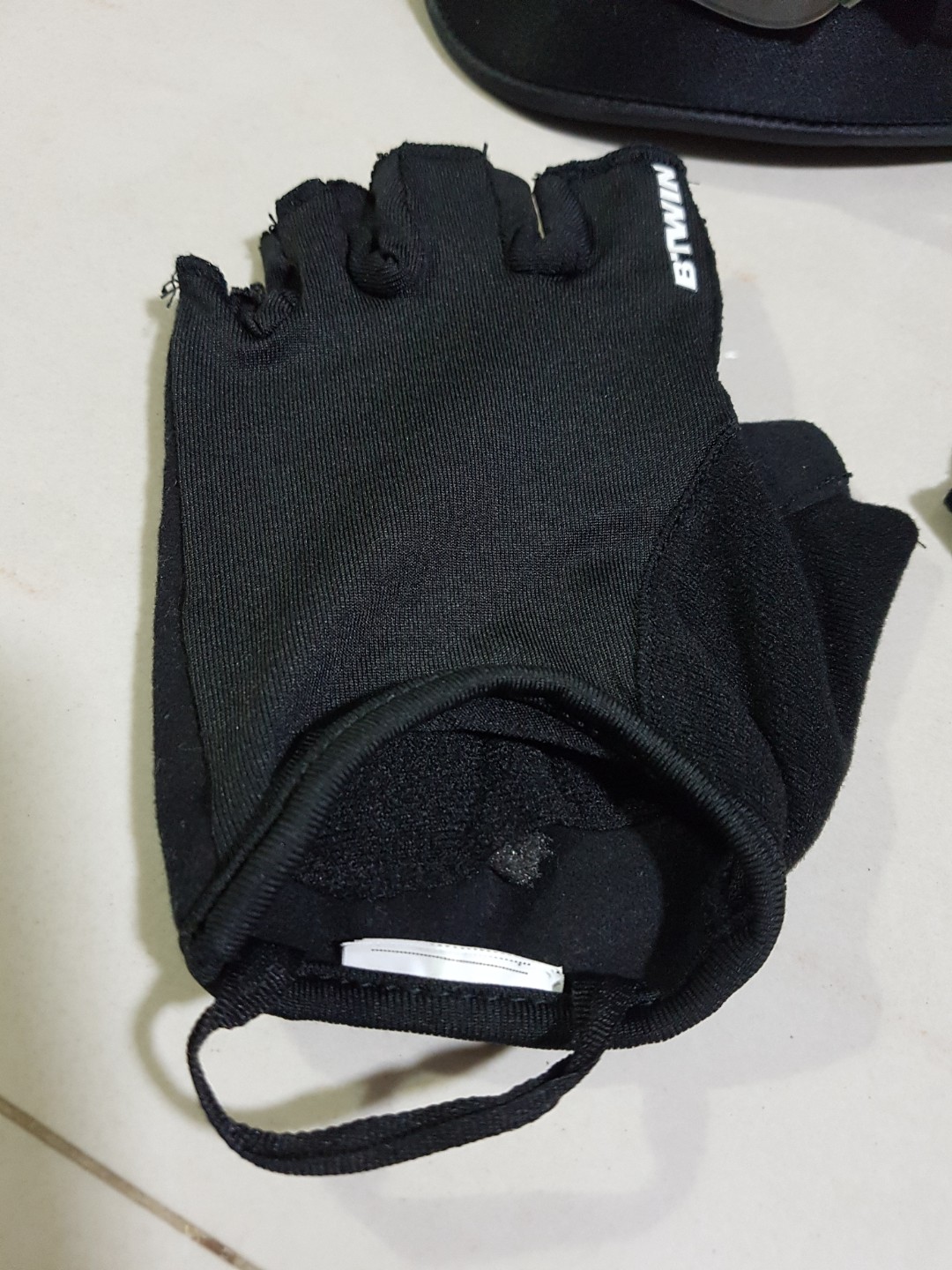 dhb cycling gloves