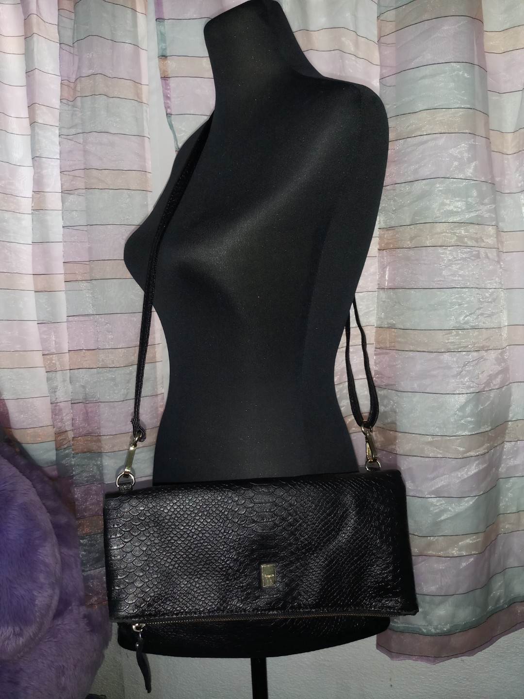 Elegance best sale sling bags