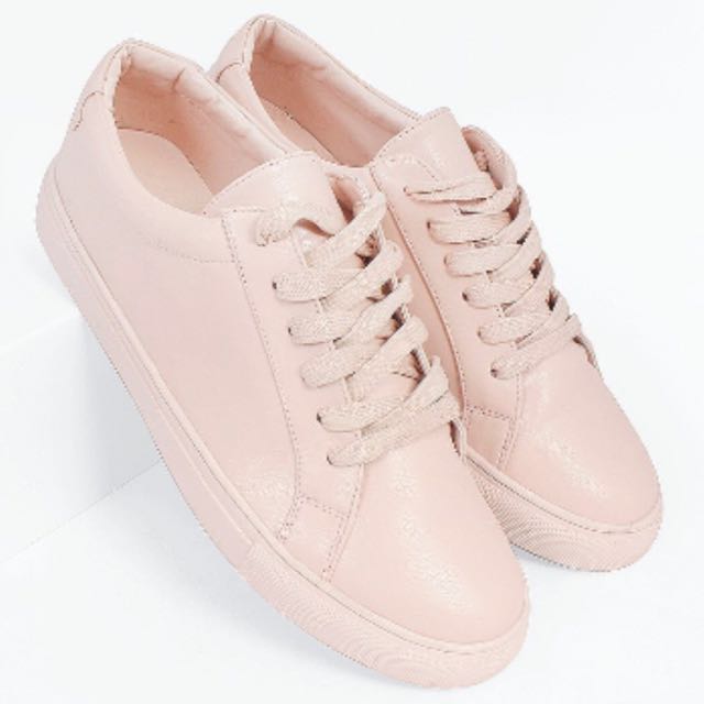 Fayth Vesta Sneakers In Nude Pink 