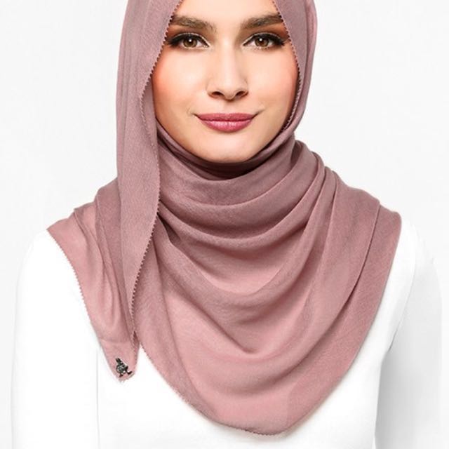 Fluff Duck Old Rose Muslimah Fashion Scarves On Carousell