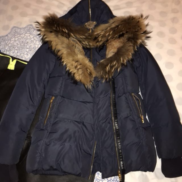 Mackage akiva store
