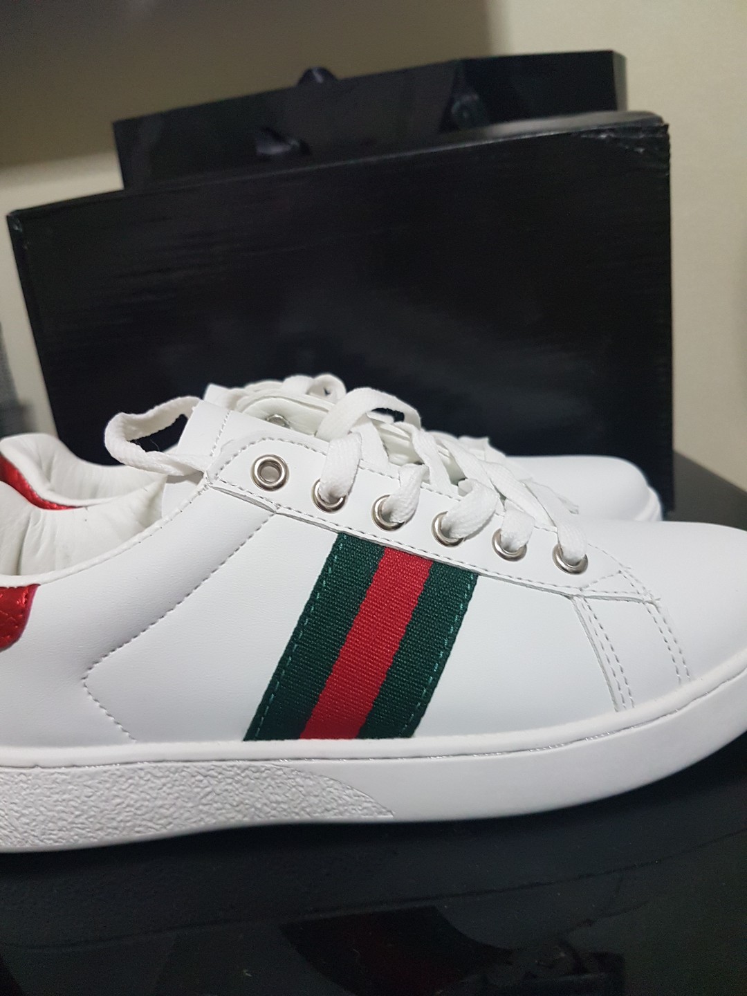 gucci rubber shoes white