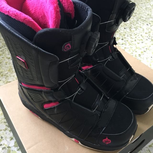 salomon pearl snowboard boots