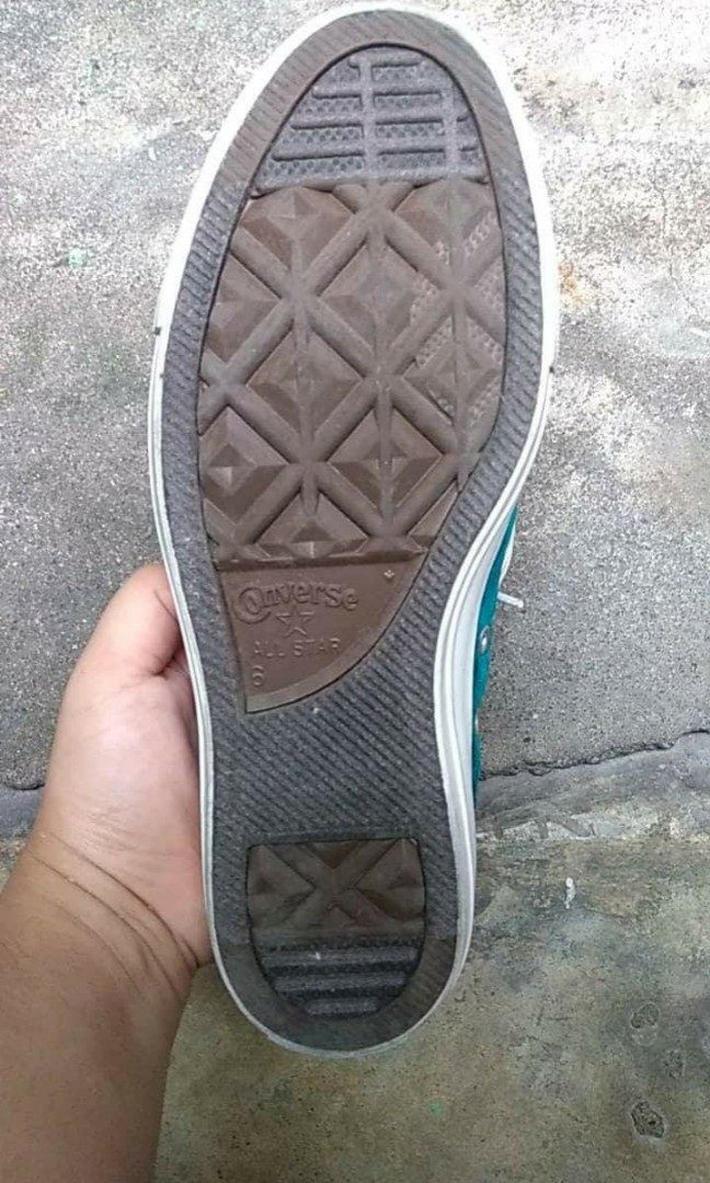 Teal Lace Converse Shoreline Slip Ons (Category: Sneakers) located in Quezon City. Submitted by mamonicaaa (Listing ID 158121816, Image 3). Description: Used once only! Looks brand new. Not in the original box. Bought from the USA..