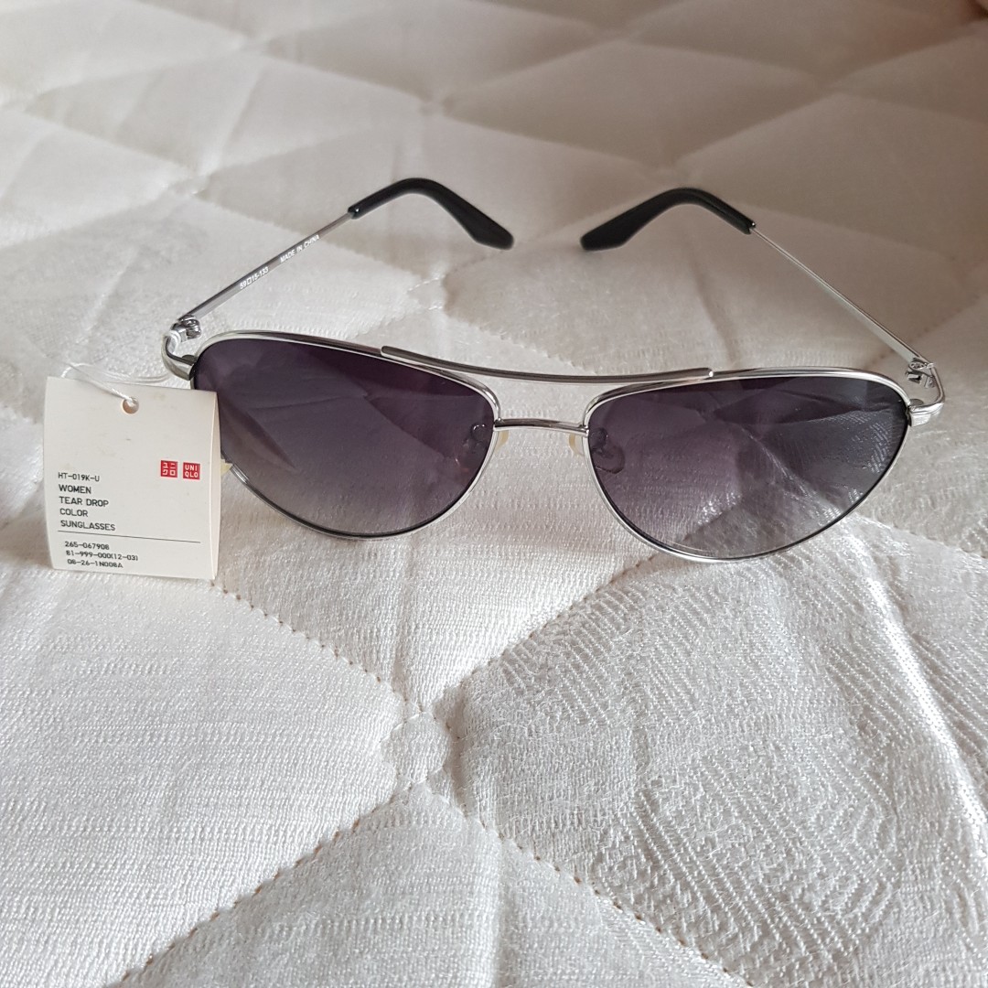Top với hơn 51 về uniqlo teardrop sunglasses mới nhất  cdgdbentreeduvn