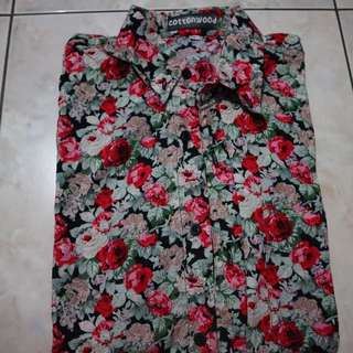 Kemeja floral
