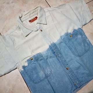 Kemeja ombre