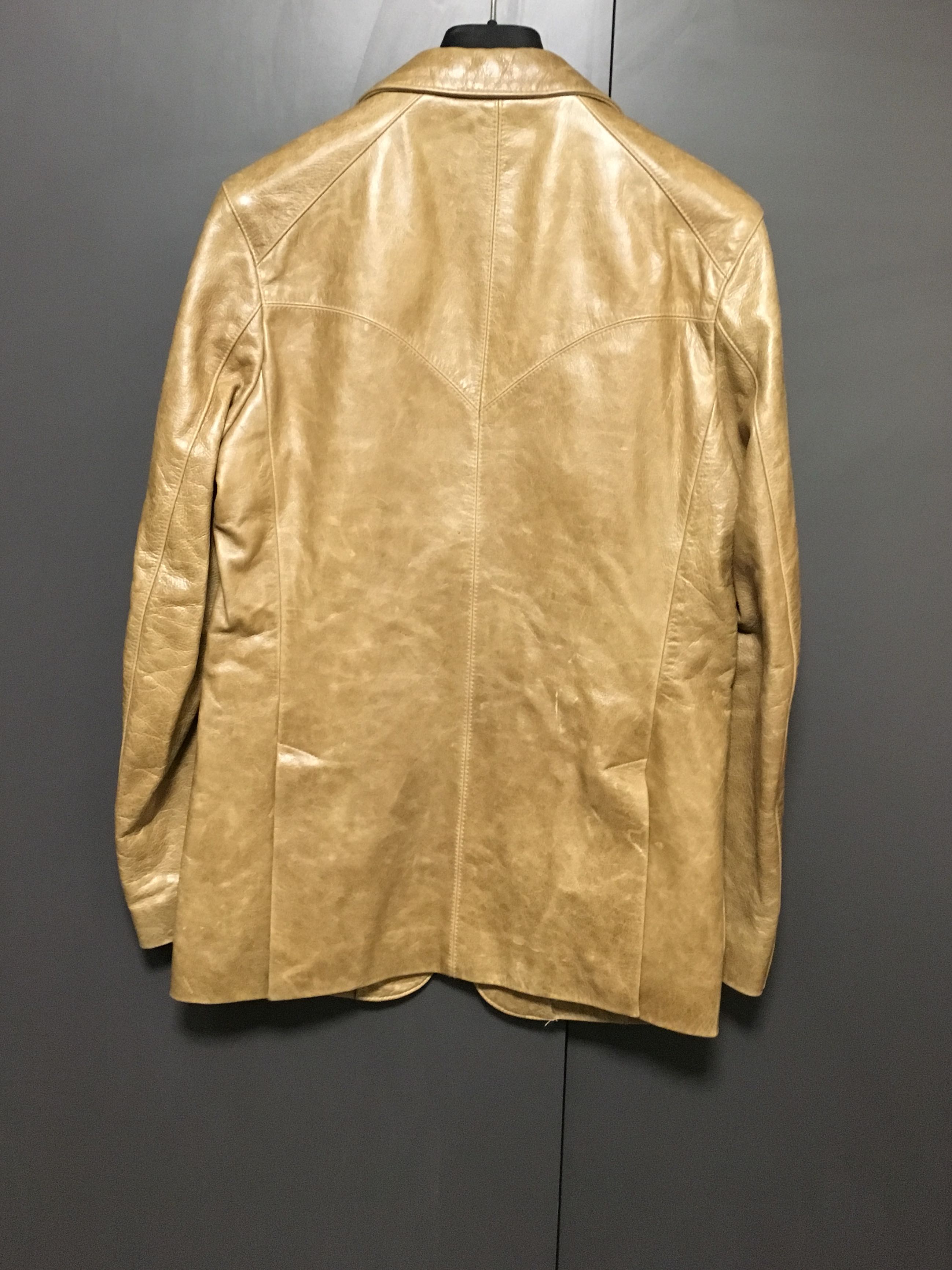 古著皮褸 （分類：外套及戶外衣服）位於 Hong Kong。 由 scottma 提交（商品編號 158404175，圖片 2）。簡介： 。