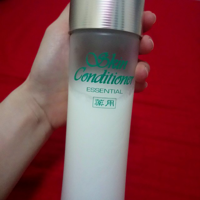 Albion skin conditioner, Beauty & Personal Care, Bath & Body, Body Care