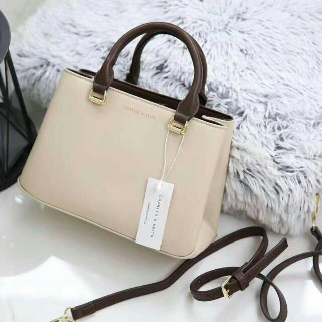 beg tangan charles n keith