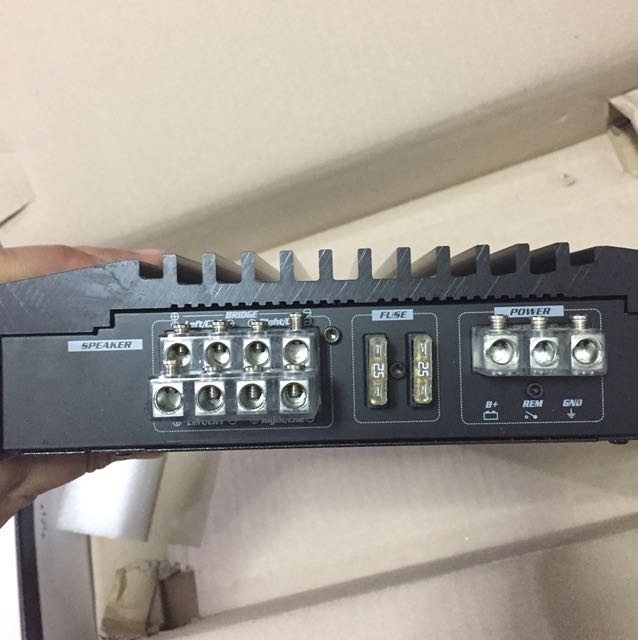 FormulaX amplifier, Car Parts & Accessories on Carousell