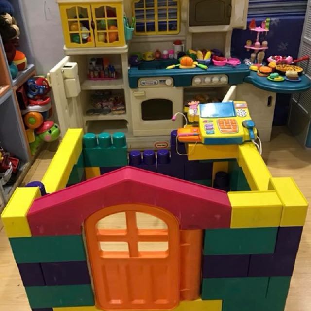 life size kitchen play set