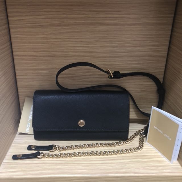 michael kors bedford travel wallet
