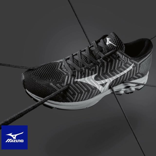 mizuno wave knit r1