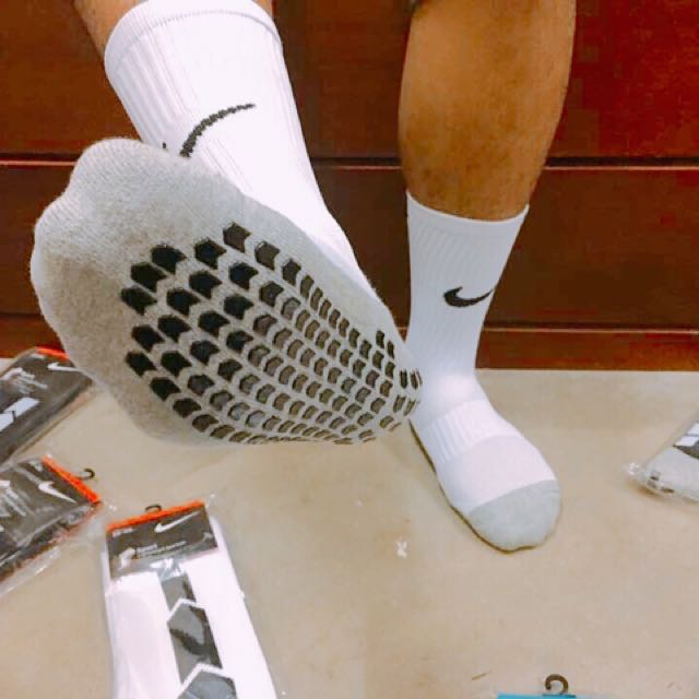 nike no slip socks